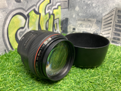 Canon EF 85mm 1.2L II USM