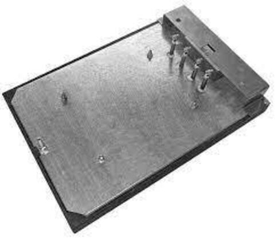 Конфорка КЭТ-0,12/3,0 Тула с кронштейном (417х290х30 мм)