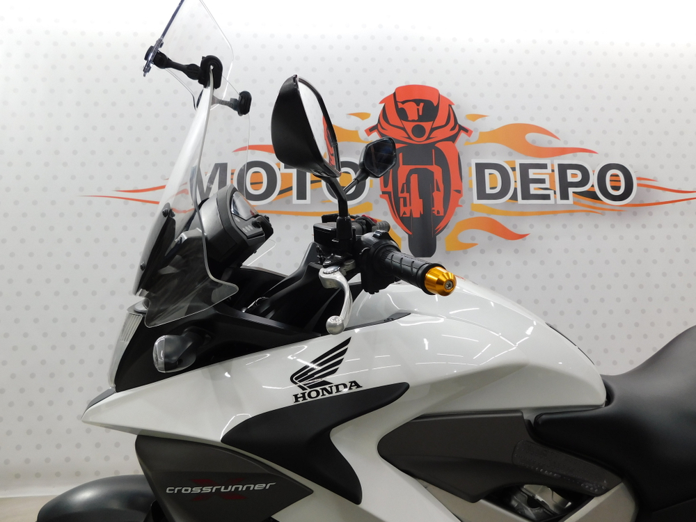 Honda VFR800X , 2011