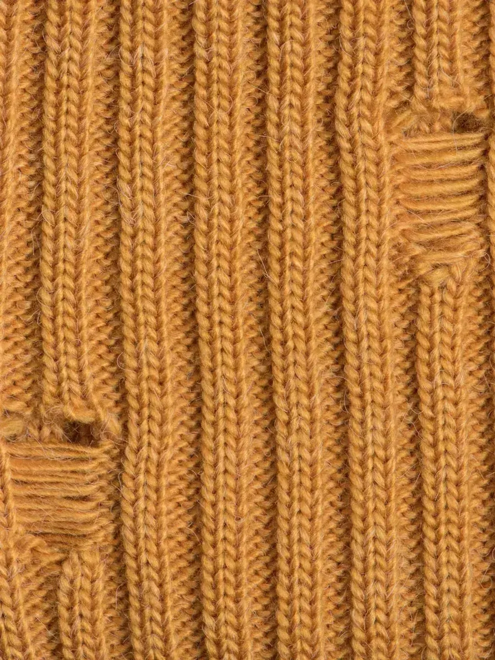 Шапка бини рваная осенняя и снуд