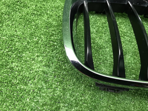 Решетка радиатора правая BMW 4er F32 (2013-2020)