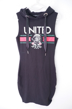 Платье FB Sister без рукавов 42 размер