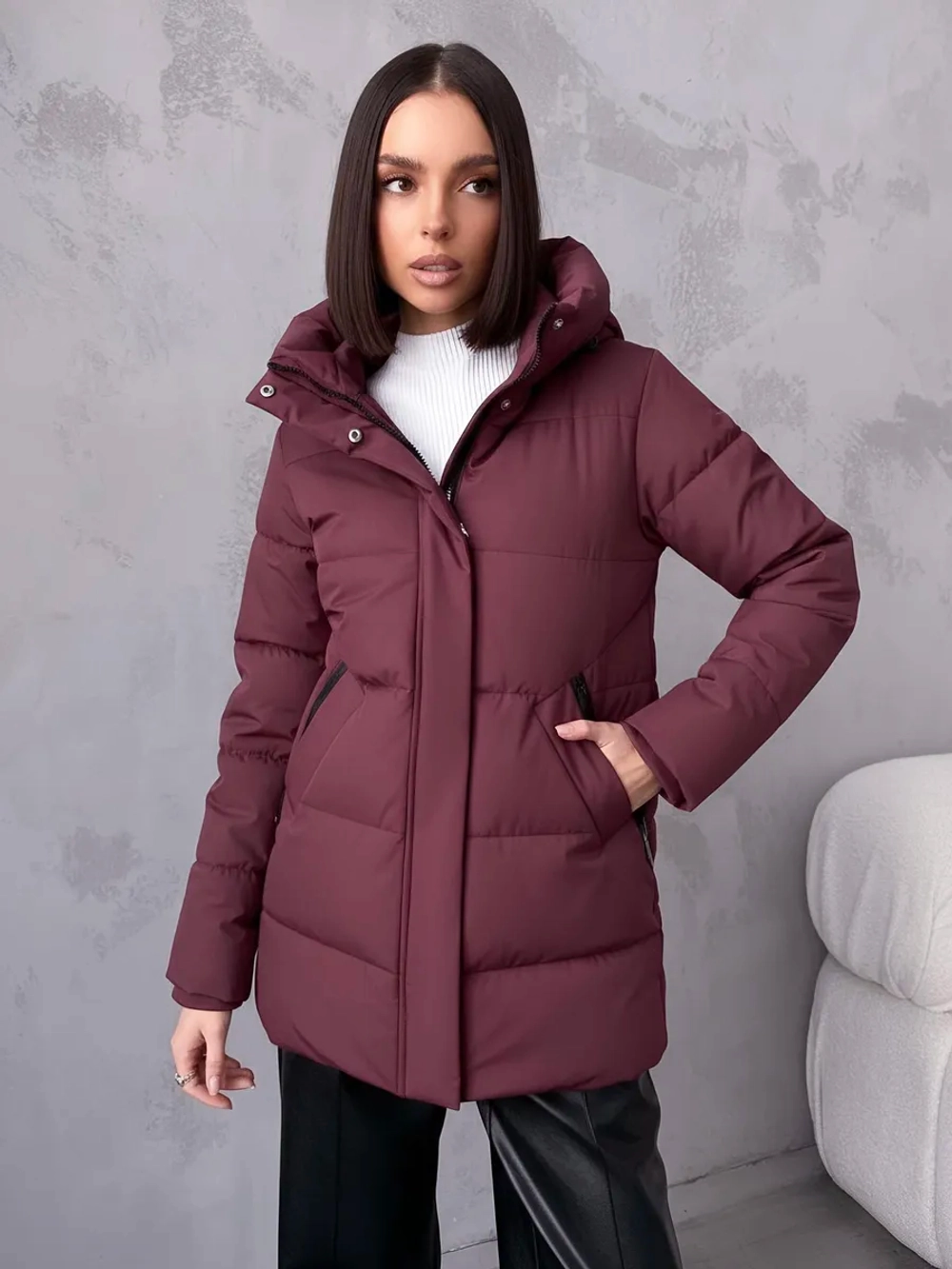 Куртка демисезонная с капюшоном удлиненная