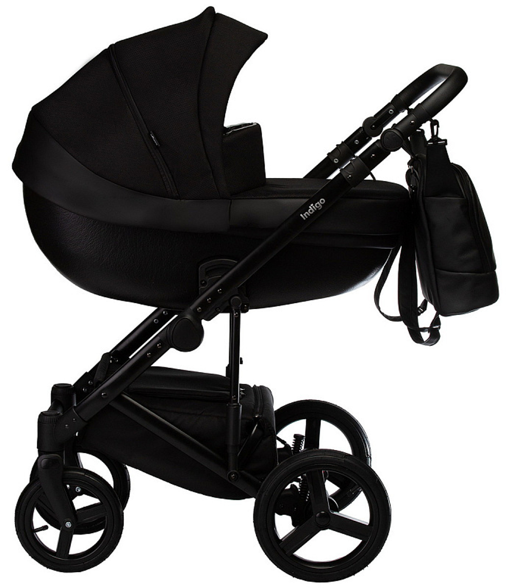 Детская коляска Indigo Tour Eco 3 в 1 с автокреслом Avionaut Cosmo Te07 черная кожа+черный