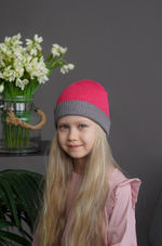 Шапка вязаная хлопковая ТВИНС(Фуксия, жемчужно-серый)