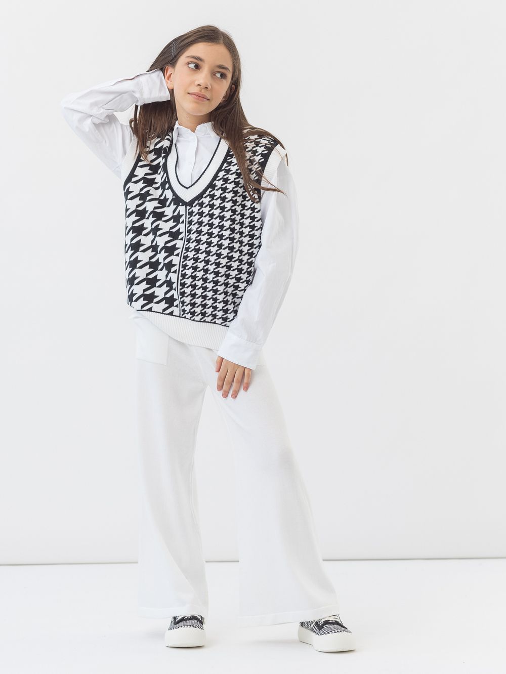 Жилет черно-белый для девочки арт. АТ951