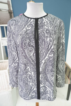 Блузка Incity монохромная 46 размер