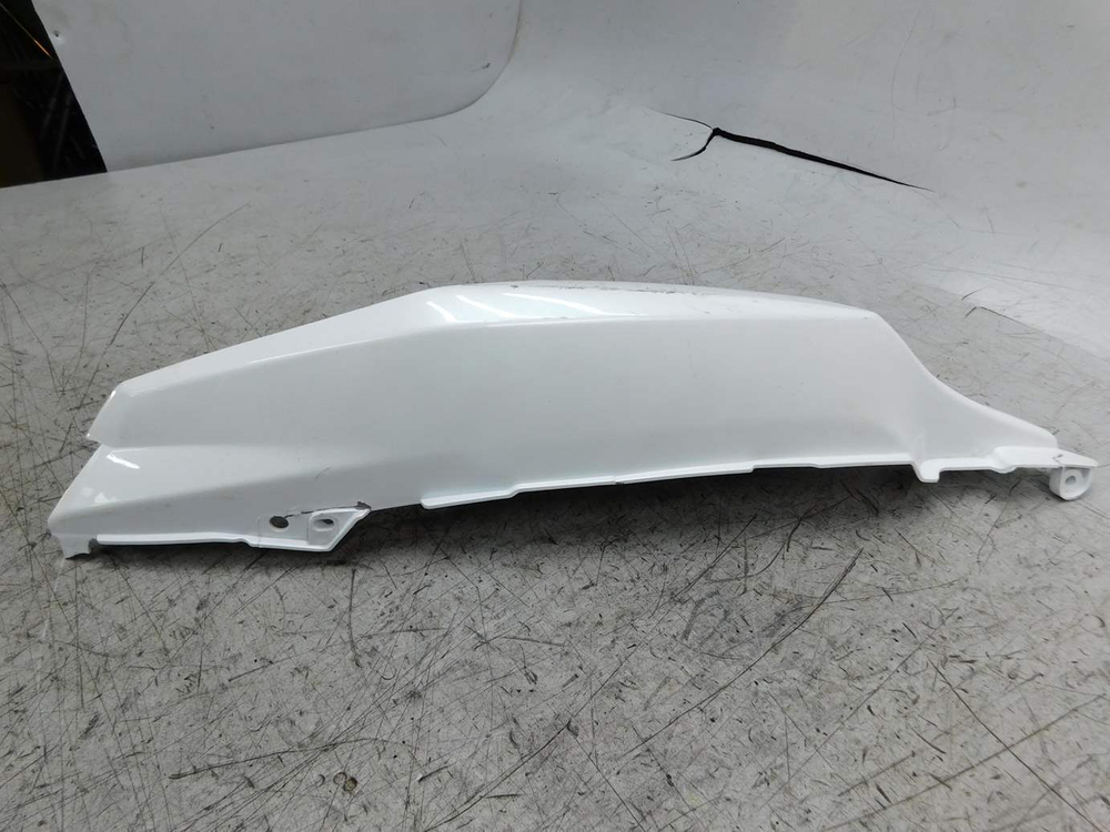 пластик задний левый Kawasaki ZZR1400 ZXT40C.