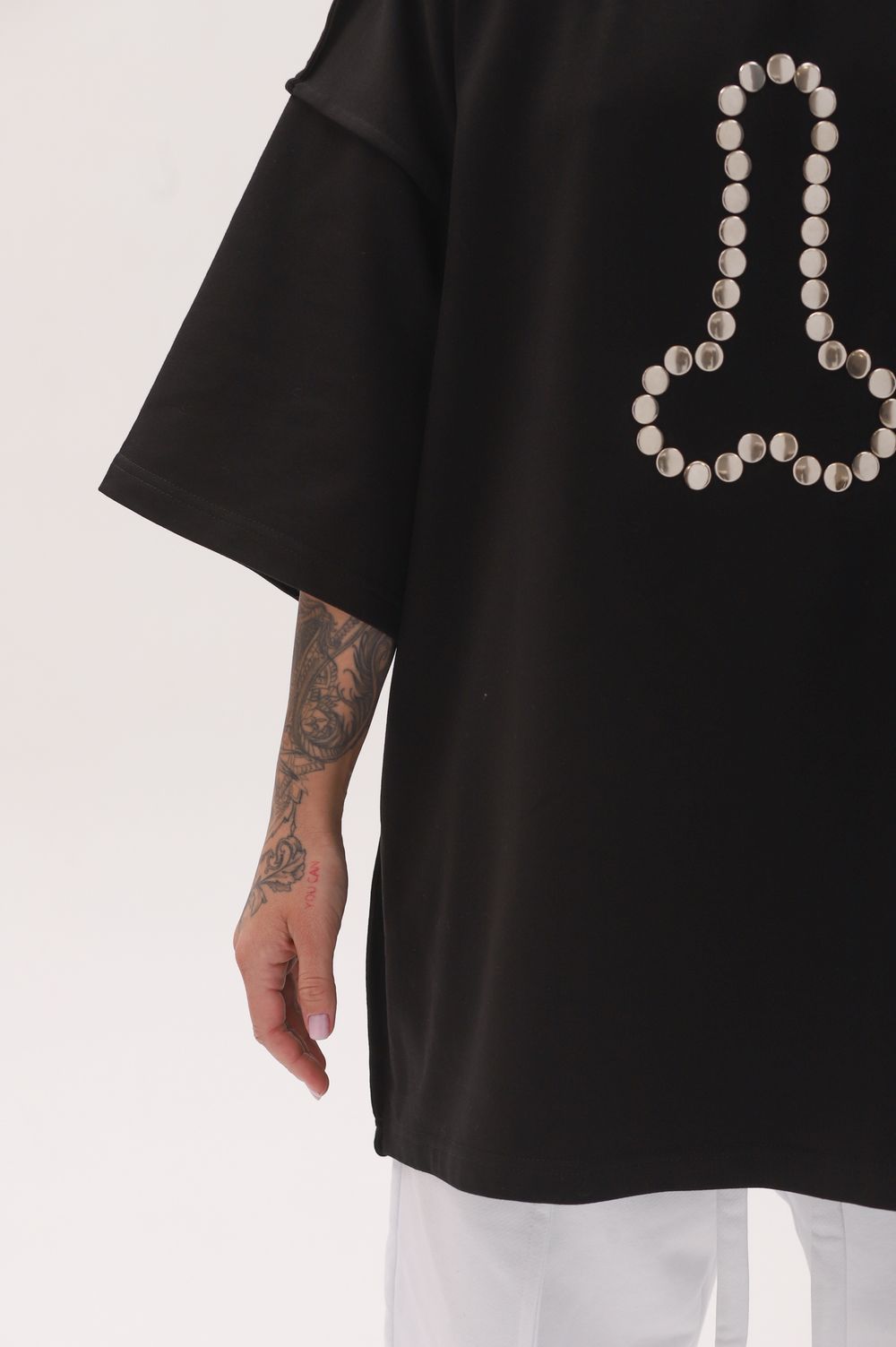 Футболка оверсайз(унисекс) плотная «ПИСЬКА из кнопок»