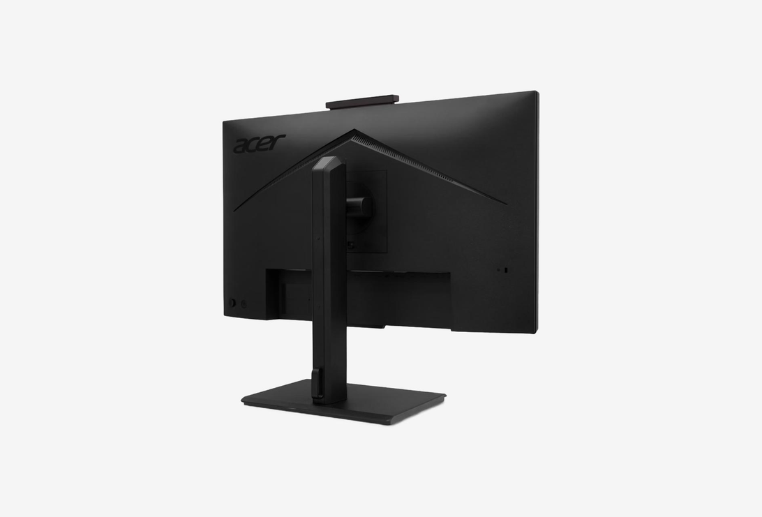 UM.QB8CD.G01_0626425102526