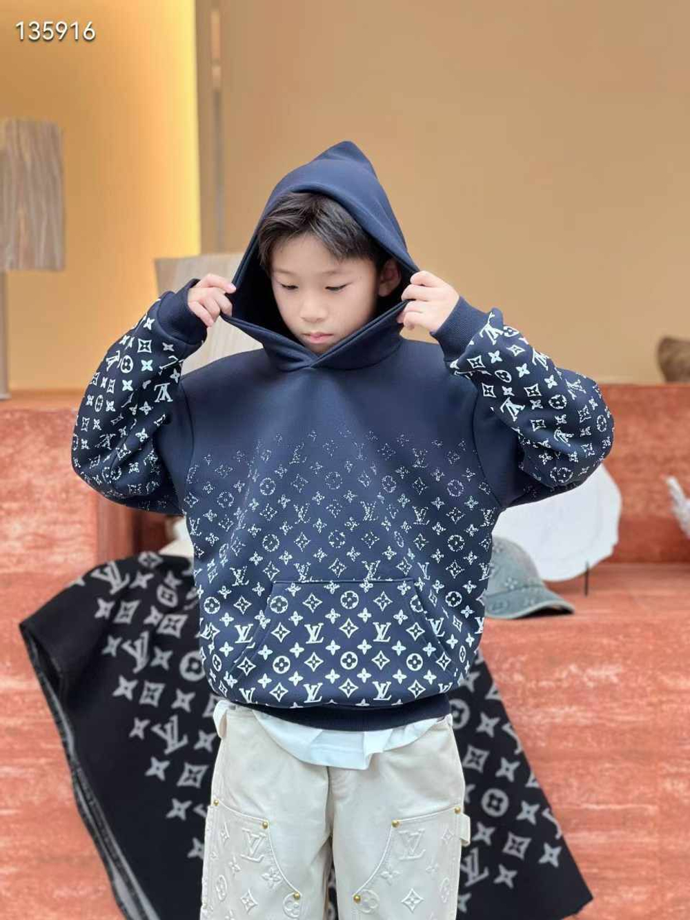 Худи Louis Vuitton