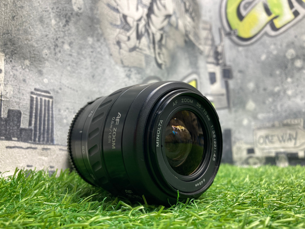 Minolta AF 35-70mm F4