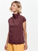 Футболка дизайнерская с цельнокроеным воротником