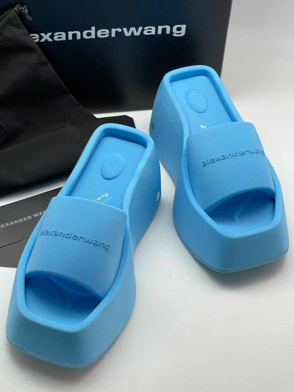 Шлепанцы Alexander Wang