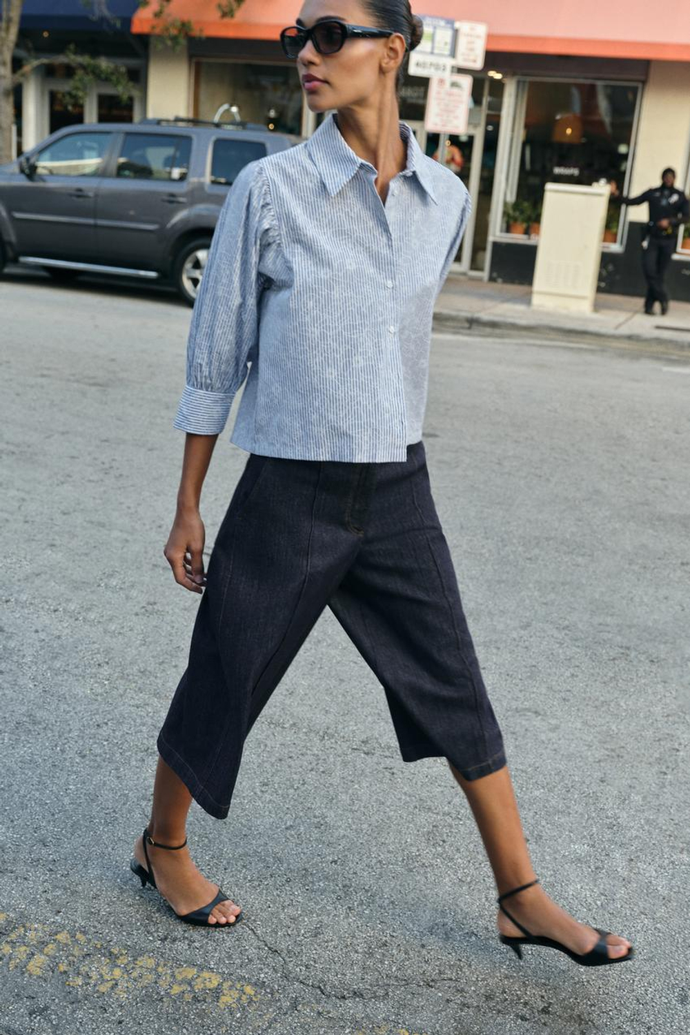 ZARA РУБАШКА В ПОЛОСКУ С ЦВЕТОЧНЫМ ПРИНТОМ, СИНИЙ/БЕЛЫЙ