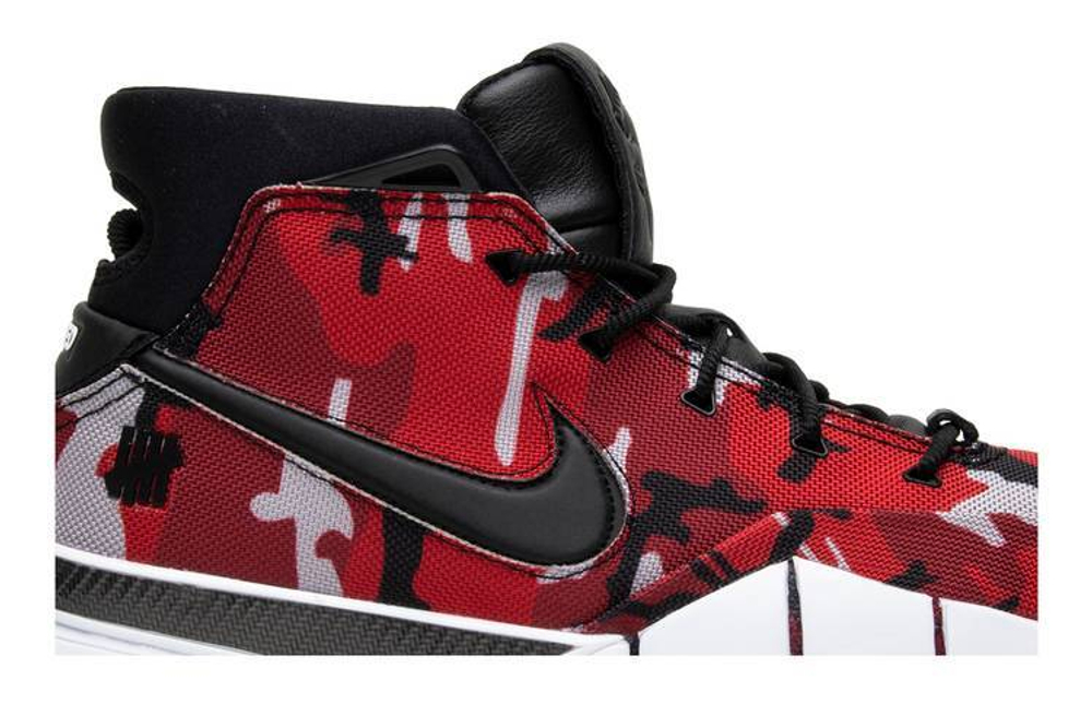 Кроссовки Undefeated X Nike Zoom Kobe 1 Protro Red Camo (Santa Monica)
