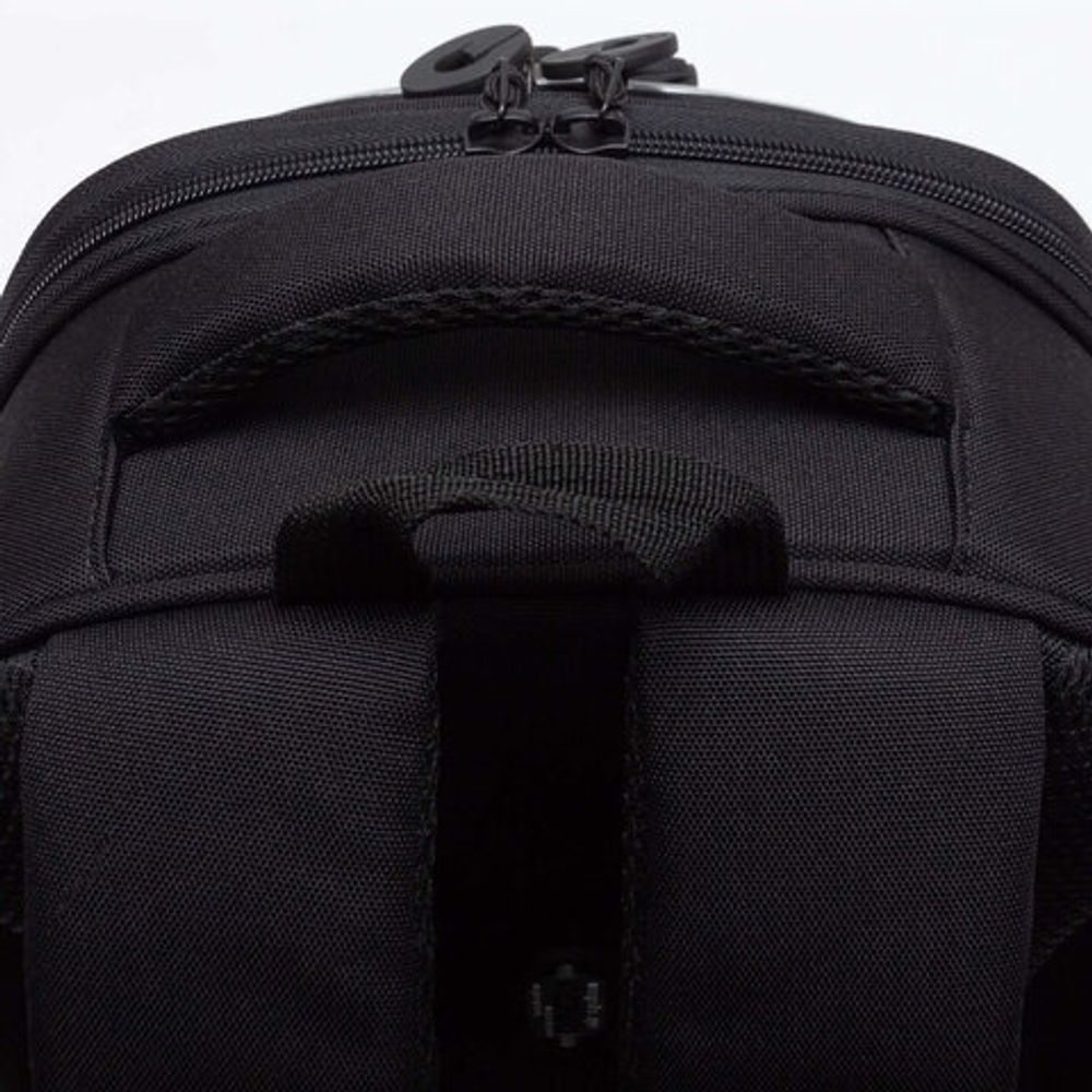 Ранец GRIZZLY анатомическая спинка, c бейджем, для мальчиков, "BLACK CAR", 36х28х20 см, RAz-587-7/1