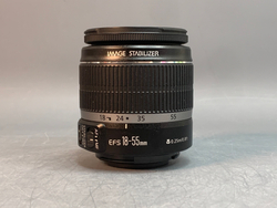 Canon 1000D kit 18-55mm 3.5-5.6 IS 2.500 кадров