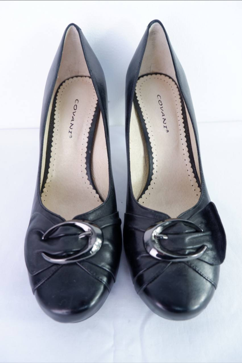 Туфли Covani классические на устойчивом каблуке 37 размер