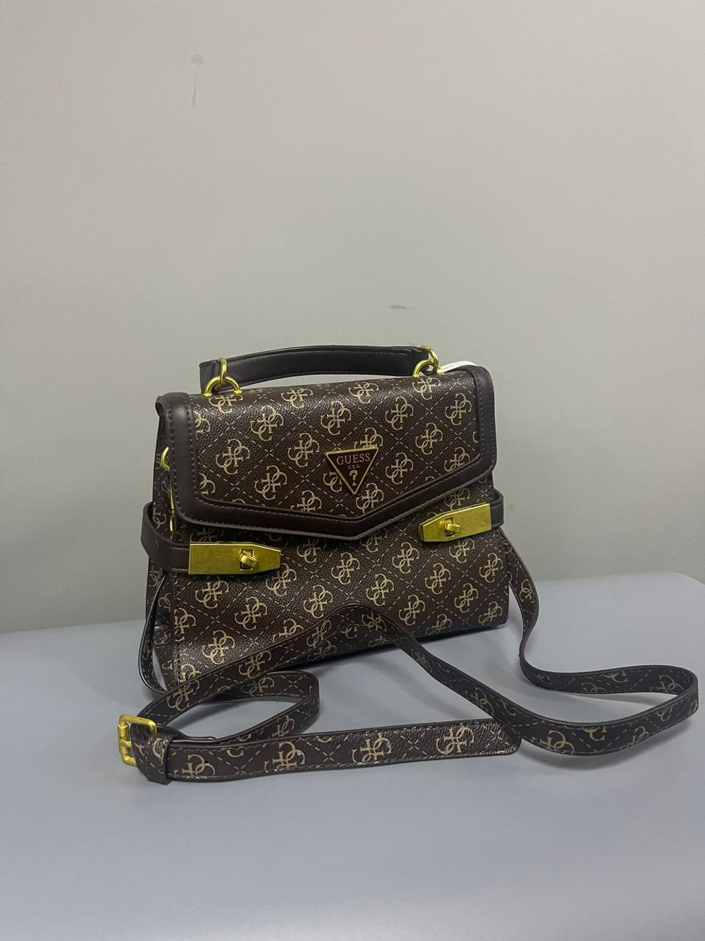 Сумка GUESS