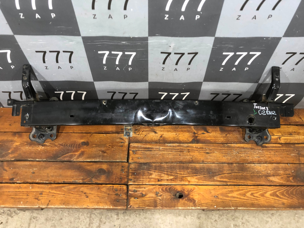 Усилитель переднего бампера Hyundai Tucson 3 (TL) 15-21 Б/У Оригинал 64900D7000