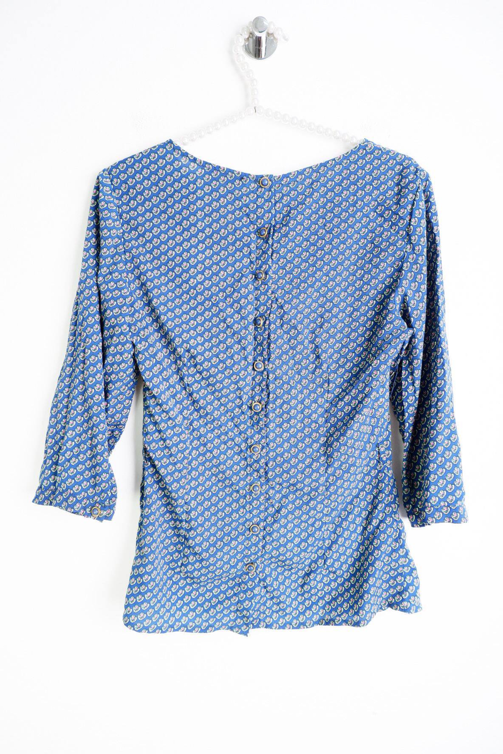 Блузка приталенного кроя, маркировка S, визуально на 44 размер