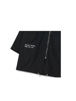 Удлиненная ветровка с капюшоном