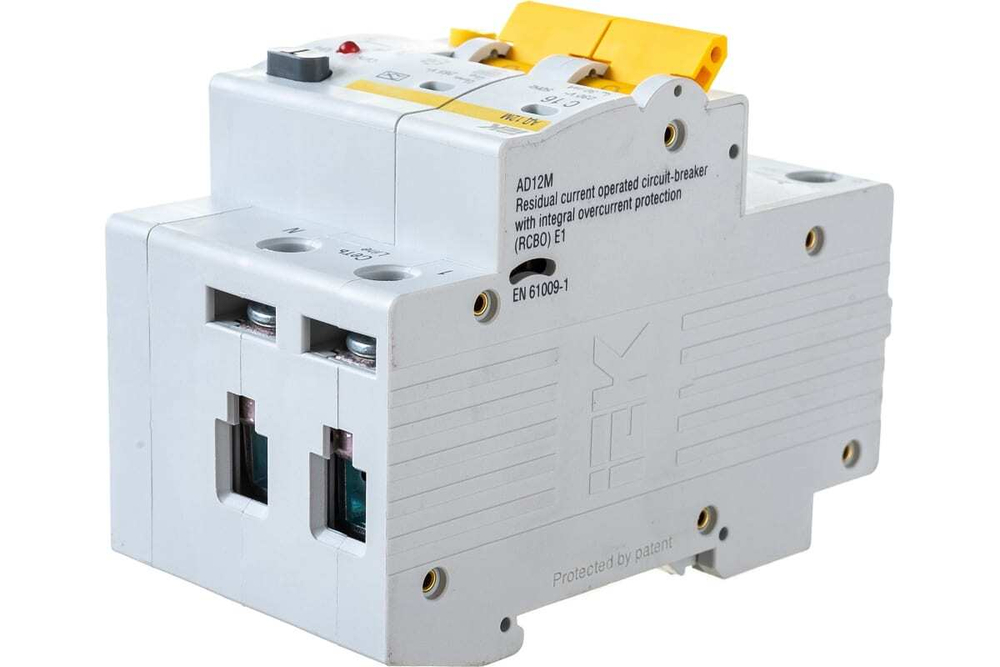 Дифференциальный автоматический выключатель АД12М 2Р С16 30мА IEK