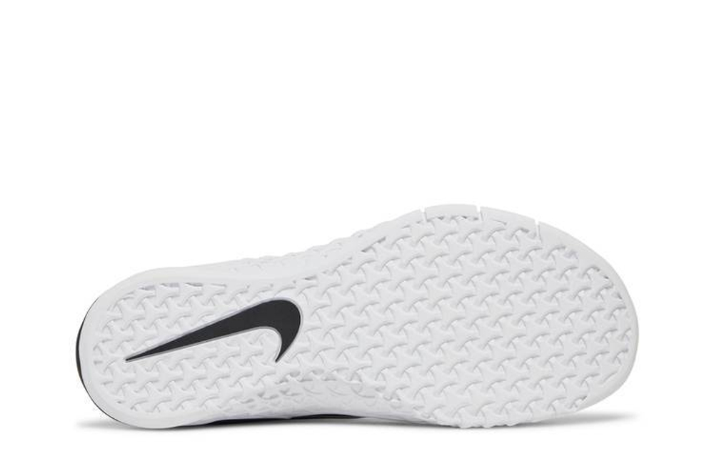 Nike metcon 4 multicolor deals