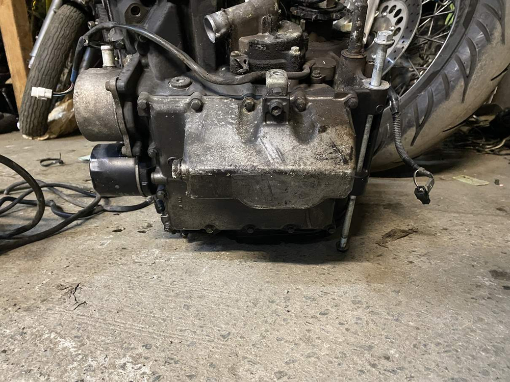 Двигатель Suzuki GSR400 GK7DA