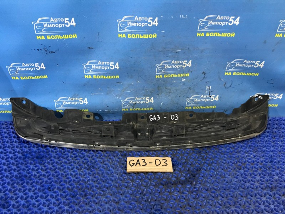 Решетка радиатора Honda LOGO 2000