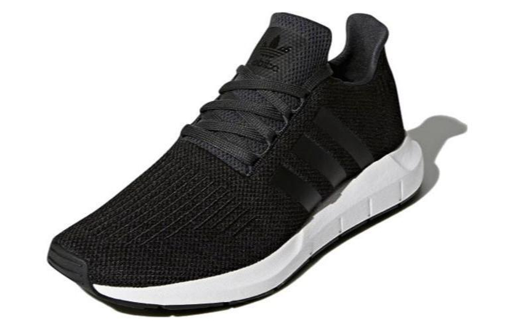 Кроссовки Adidas Originals Swift Run
