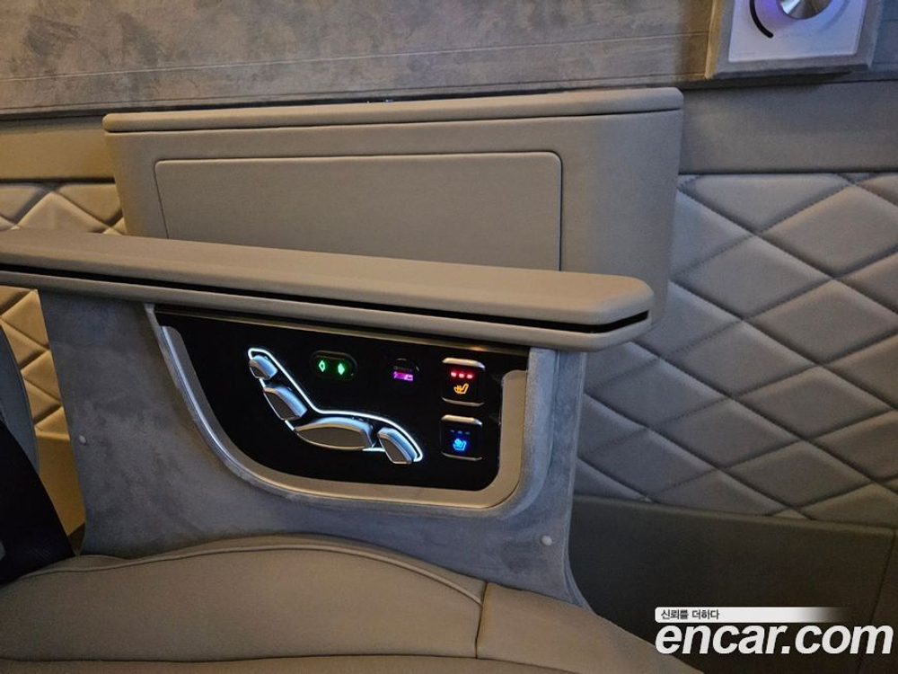 Hyundai Solati Limousine (07.2023)