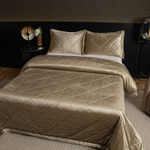 Велюровое покрывало в клетку с наволочками OVL030