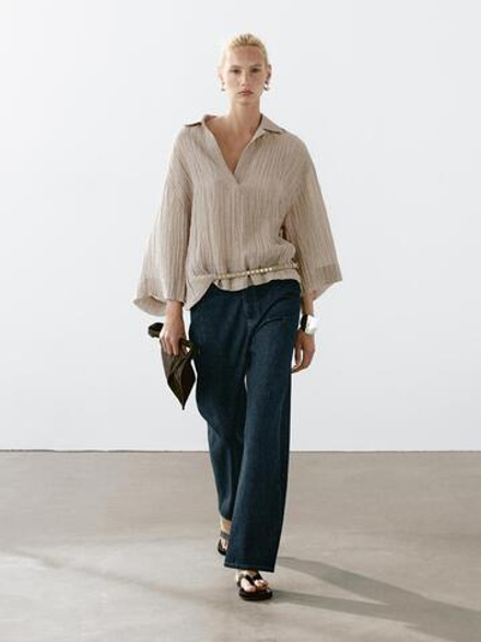 Massimo Dutti Блуза из струящегося смесового льна с открытым вырезом, бежевый