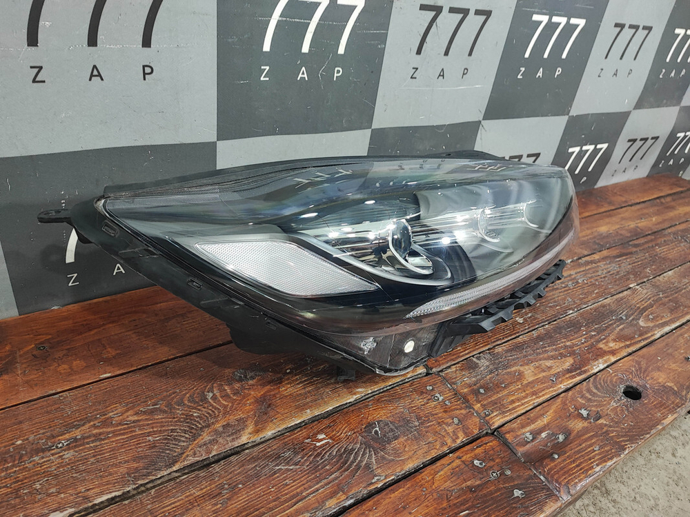 Фара правая LED Kia Sorento 3 Prime (UM) 17-20 Б/У Оригинал 92102C5620
