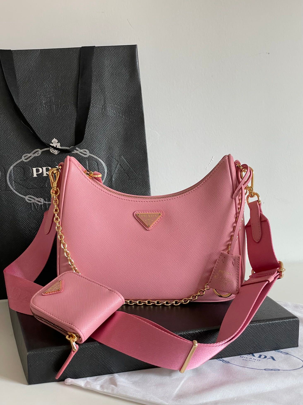 Prada Re-Edition 2005 Saffiano Bag