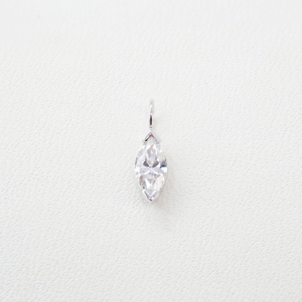 Leaf charm
