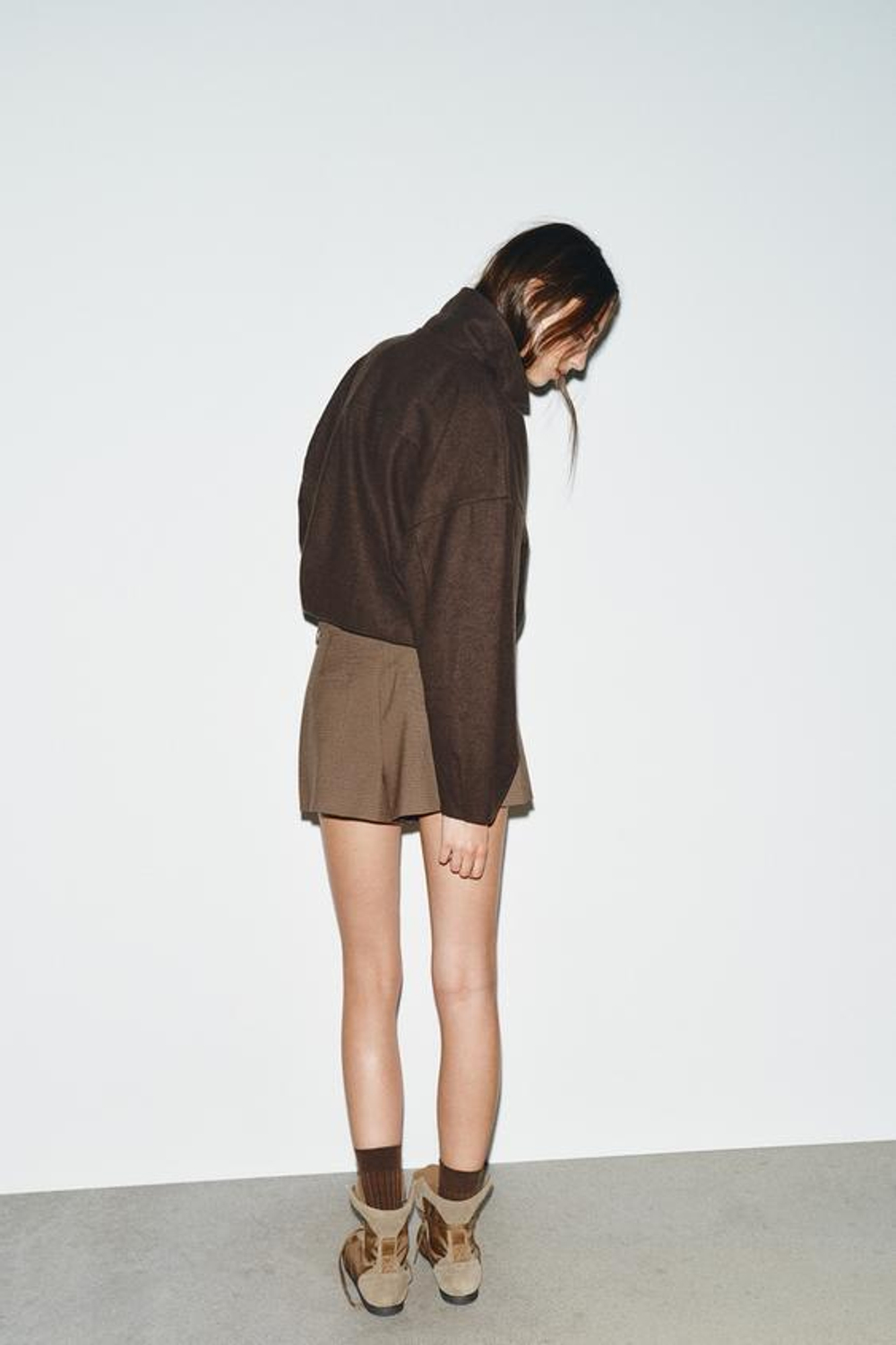 ZARA ШОРТЫ СО СКЛАДКАМИ И ПУГОВИЦАМИ, ХАКИ