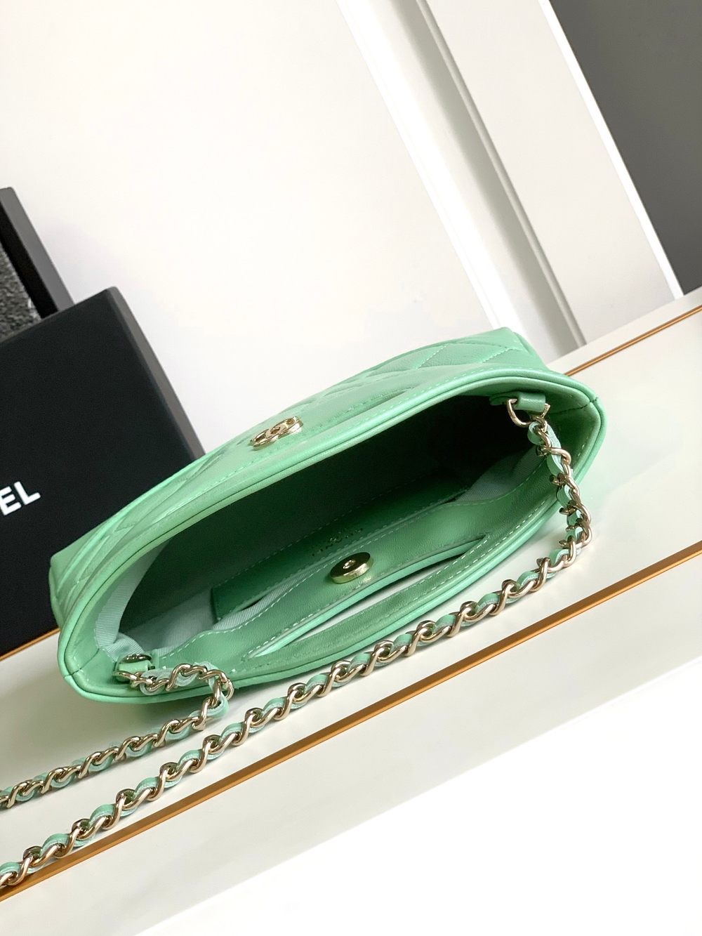 Chanel 31 Bag 20 cm