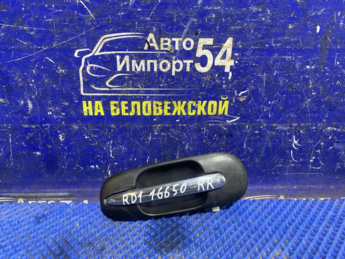 Ручка двери задней правой внешняя Honda CR-V 1995-2001