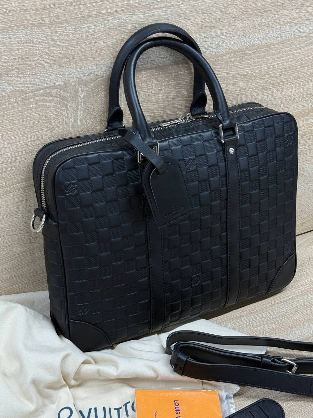 Портфель Louis Vuitton