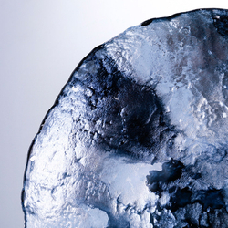 Тарелка Cloyd MATENO Dish / Ø40 см - синее стекло (арт.50054)