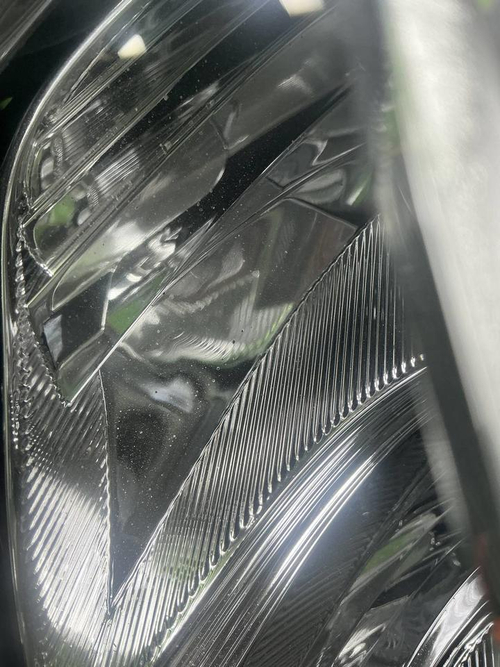 Битая Фара правая Geely Atlas Pro (2021-2025) LED