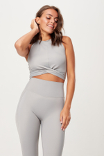 Легинсы с высокой талией