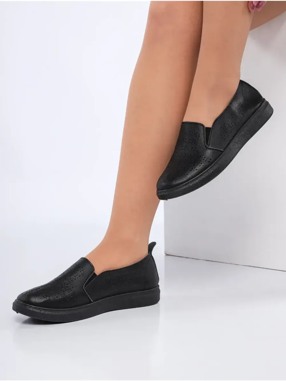 Мокасины летние с перфорацией