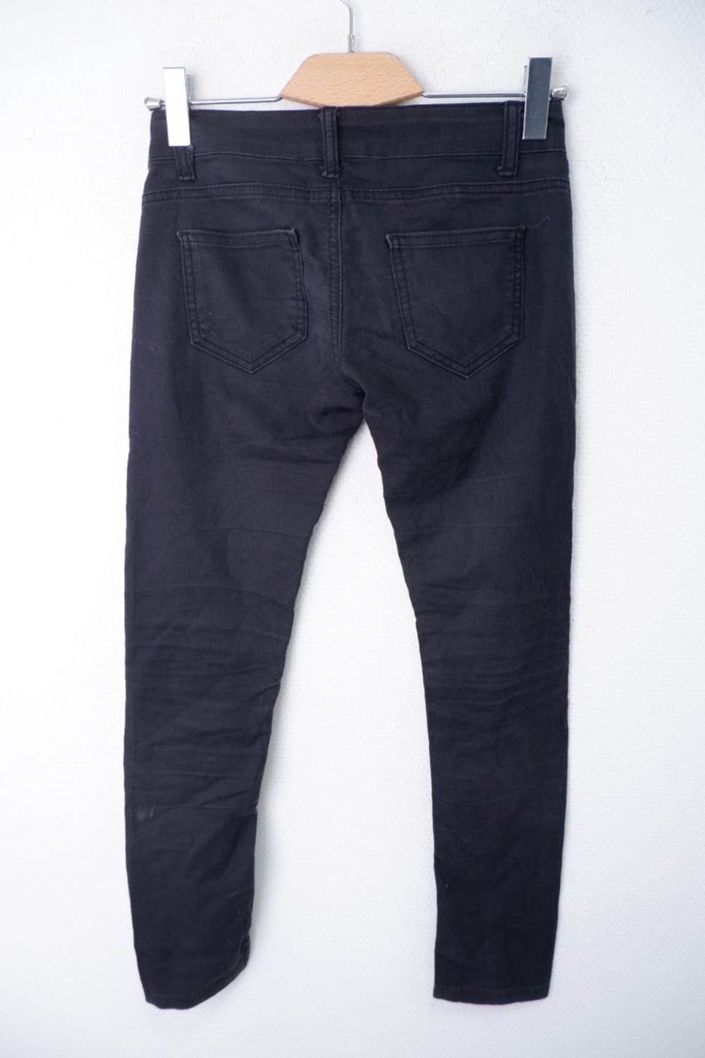 Джинсы темные 42-44 размер