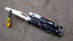 Leatherman Signal 19 функций (832265)