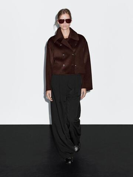 Massimo Dutti Струящиеся брюки с широкими штанинами и защипами, черный