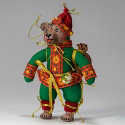 Ёлочная игрушка Медведь-путешественник